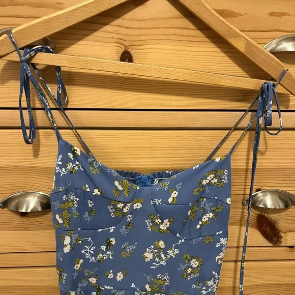 Little Mountain Midi Floral Dress Blue - Picture 2 of 7